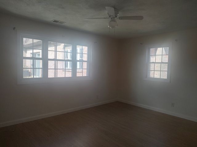 105 Oak Lane 9, Brockton, MA 02301