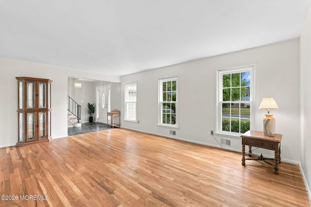 50 Nottingham Way, Freehold, NJ 07728