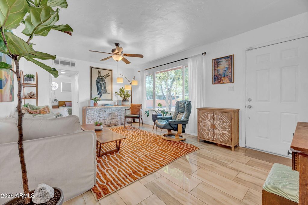 413 W CARON Street, Phoenix, AZ 85021 — photo 3