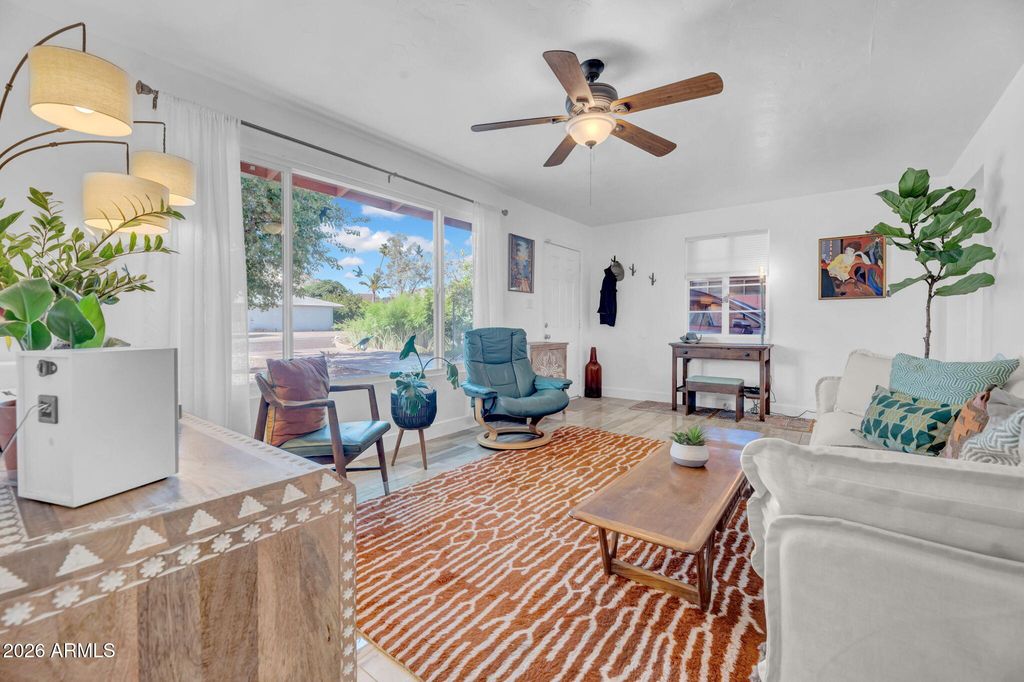 413 W CARON Street, Phoenix, AZ 85021 — photo 4
