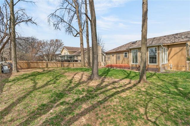 9621 NW 86th Terrace, Kansas City, MO 64153