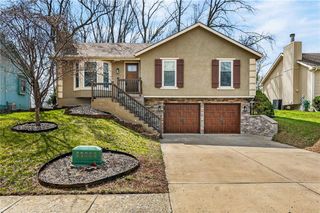9621 NW 86th Terrace, Kansas City, MO 64153