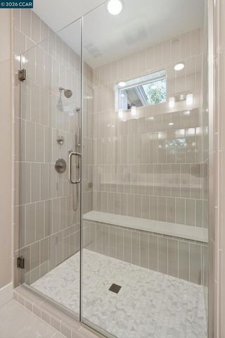 90 Woodbury Highlands Pl 16, Lafayette, CA 94549