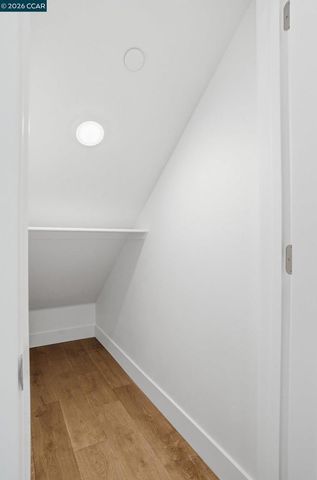 90 Woodbury Highlands Pl 16, Lafayette, CA 94549