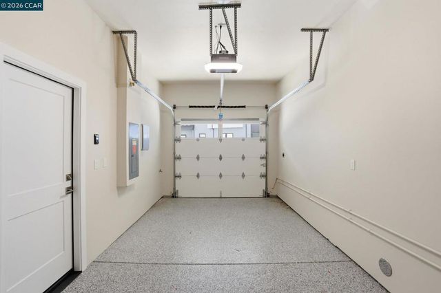90 Woodbury Highlands Pl 16, Lafayette, CA 94549