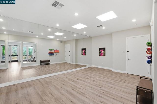 90 Woodbury Highlands Pl 16, Lafayette, CA 94549