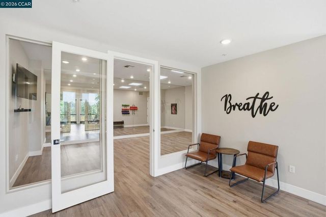 90 Woodbury Highlands Pl 16, Lafayette, CA 94549