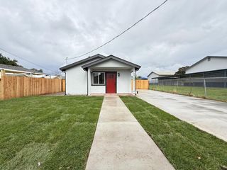 1765 W Sonora St, Stockton, CA 95203