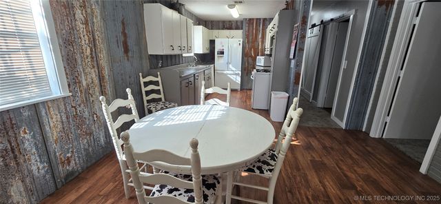 E 57th Street, Kansas, OK 74347