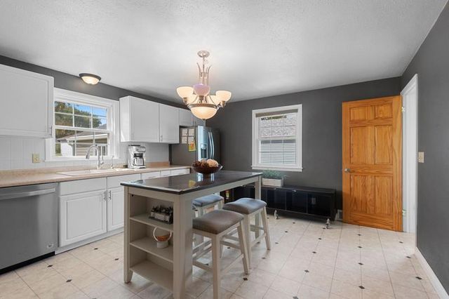 401 E 15TH STREET, Kaukauna, WI 54130