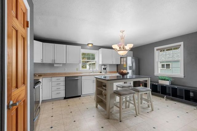 401 E 15TH STREET, Kaukauna, WI 54130