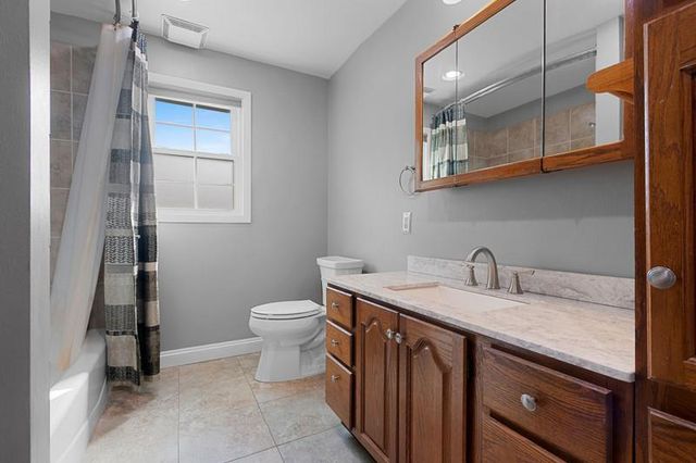 401 E 15TH STREET, Kaukauna, WI 54130