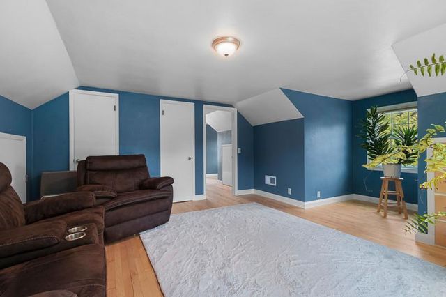 401 E 15TH STREET, Kaukauna, WI 54130