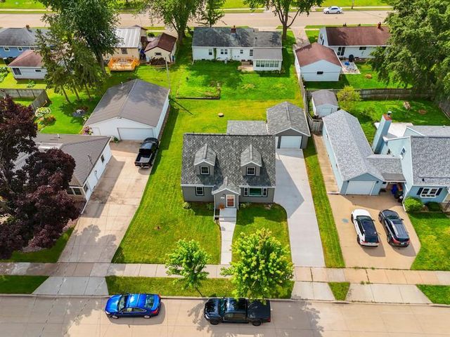 401 E 15TH STREET, Kaukauna, WI 54130