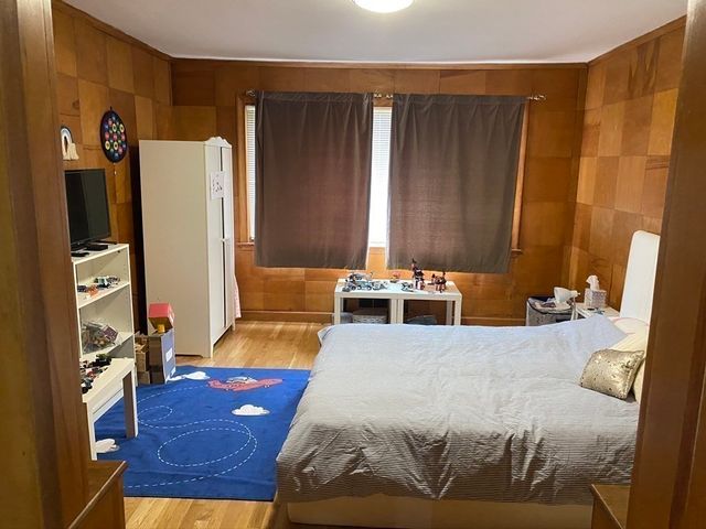 80 Woodcliff, Brookline, MA 02467