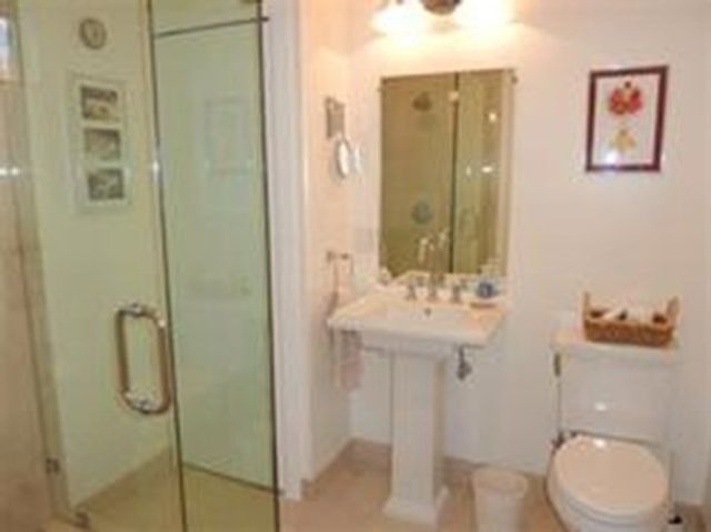 80 Woodcliff, Brookline, MA 02467
