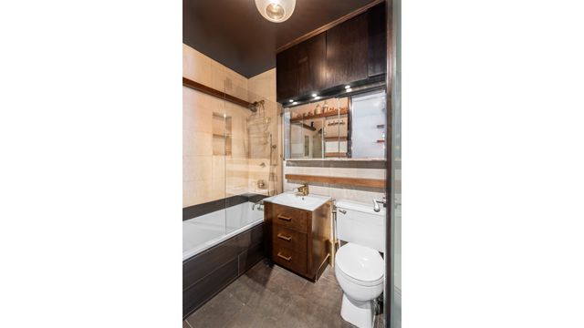 22 W 15th St Apt 5H, New York City, NY 10011