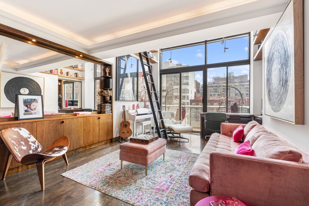 22 W 15th St Apt 5H, New York City, NY 10011