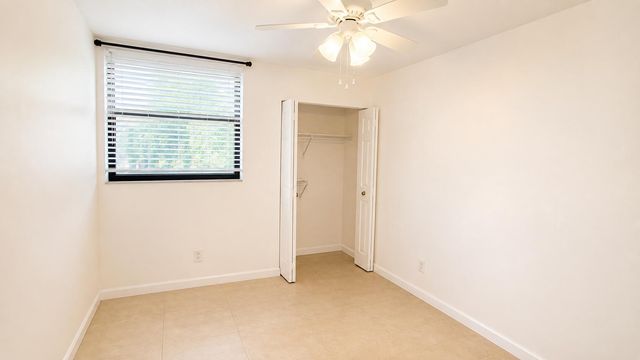 115 Lake Emerald Drive 210, Oakland Park, FL 33309