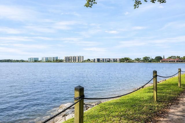 115 Lake Emerald Drive 210, Oakland Park, FL 33309