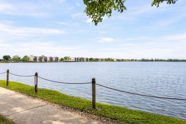 115 Lake Emerald Drive 210, Oakland Park, FL 33309