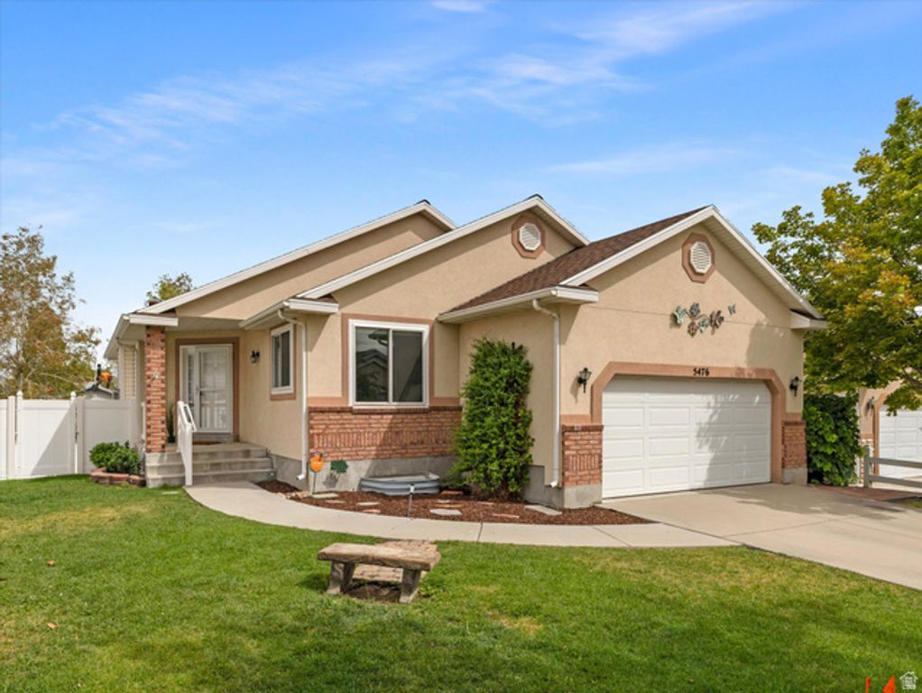5476 W RIDGE FLOWER WAY, Kearns, UT 84118 — exterior