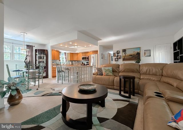 8525 CARDINAL LN, White Plains, MD 20695