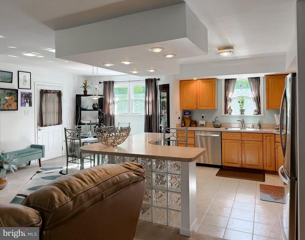8525 CARDINAL LN, White Plains, MD 20695
