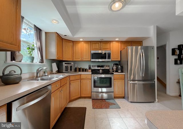 8525 CARDINAL LN, White Plains, MD 20695