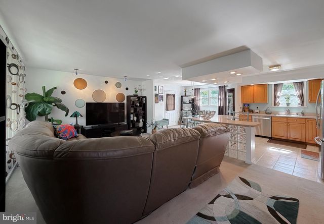 8525 CARDINAL LN, White Plains, MD 20695
