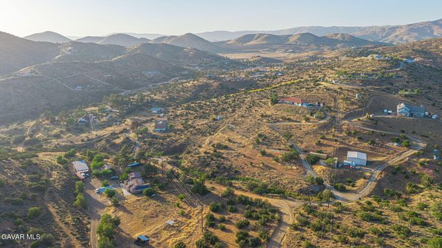 6780 Hubbard Road, Acton, CA 93510
