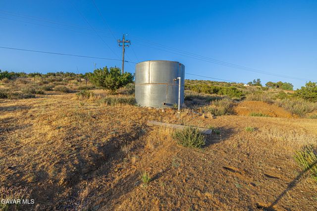 6780 Hubbard Road, Acton, CA 93510