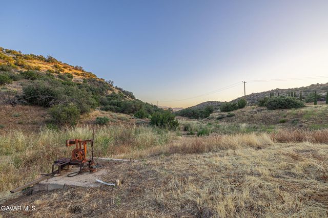 6780 Hubbard Road, Acton, CA 93510