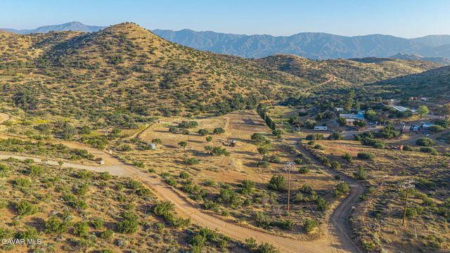 6780 Hubbard Road, Acton, CA 93510