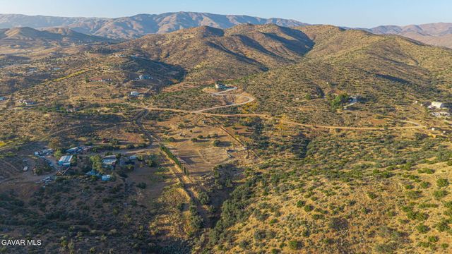 6780 Hubbard Road, Acton, CA 93510