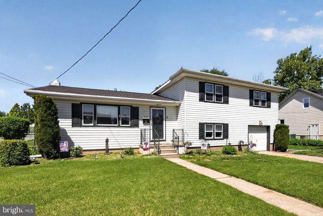 216 GREENWICH AVE, Paulsboro, NJ 08066