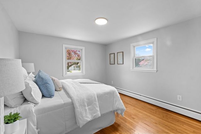 42 Tee Jay Dr, Seekonk, MA 02771