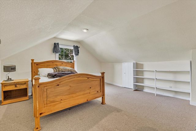 416 E Rusholme Street, Davenport, IA 52803
