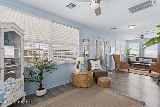 842 Deer Drive, Bay Saint Louis, MS 39520