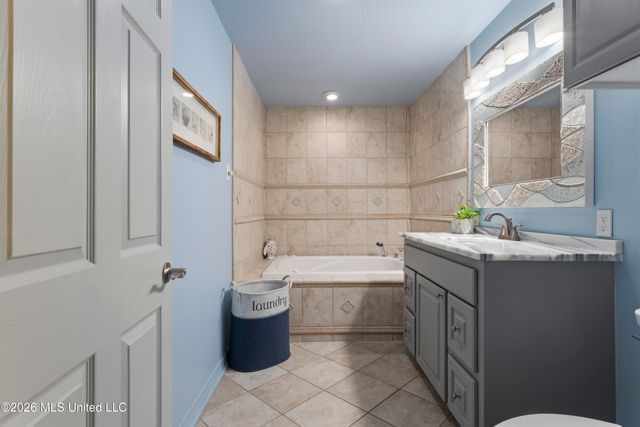 842 Deer Drive, Bay Saint Louis, MS 39520