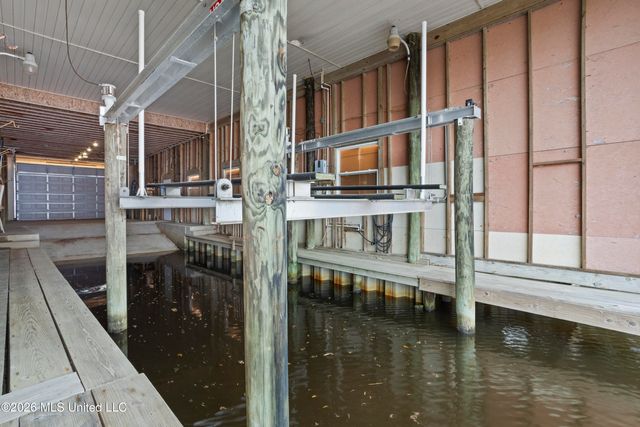 842 Deer Drive, Bay Saint Louis, MS 39520