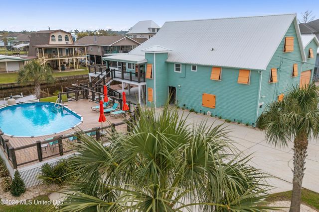 842 Deer Drive, Bay Saint Louis, MS 39520