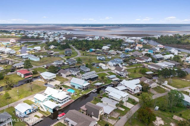 842 Deer Drive, Bay Saint Louis, MS 39520