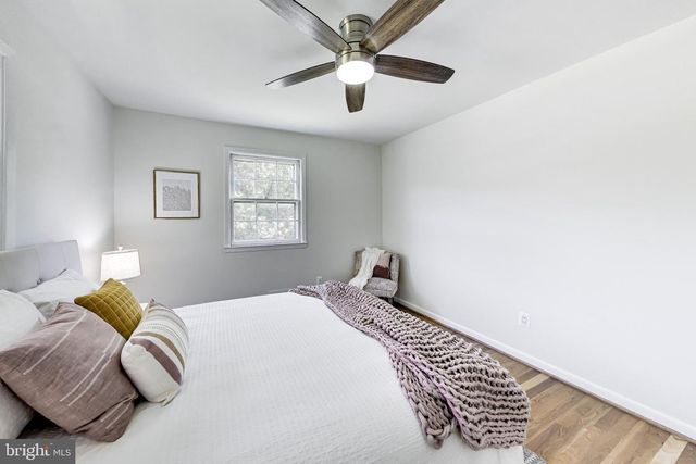 11832 ENID DR, Potomac, MD 20854