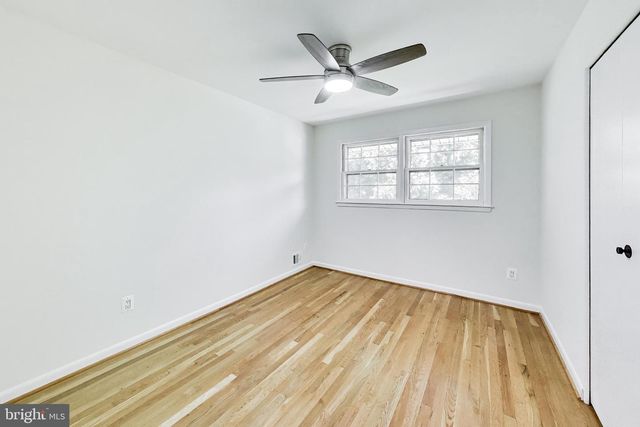 11832 ENID DR, Potomac, MD 20854