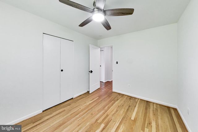 11832 ENID DR, Potomac, MD 20854