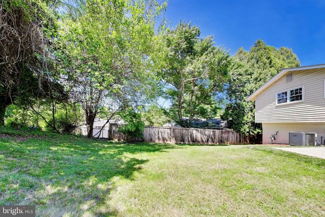 11832 ENID DR, Potomac, MD 20854
