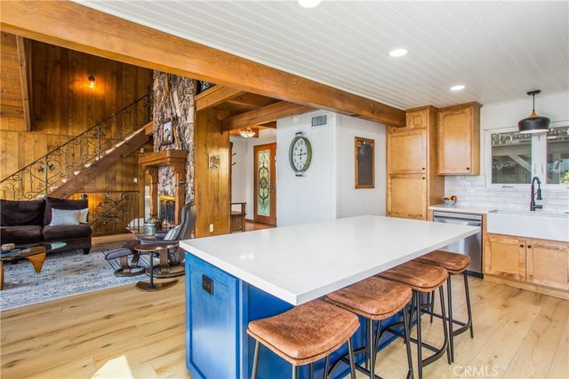 28834 Zion Drive, Lake Arrowhead, CA 92352