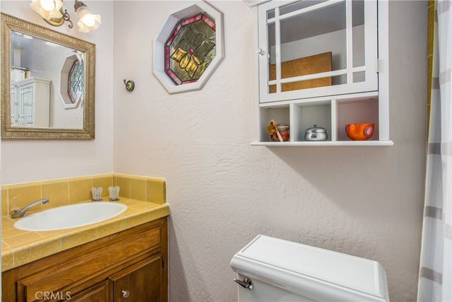 28834 Zion Drive, Lake Arrowhead, CA 92352