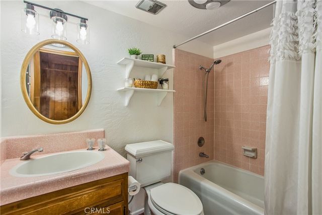 28834 Zion Drive, Lake Arrowhead, CA 92352